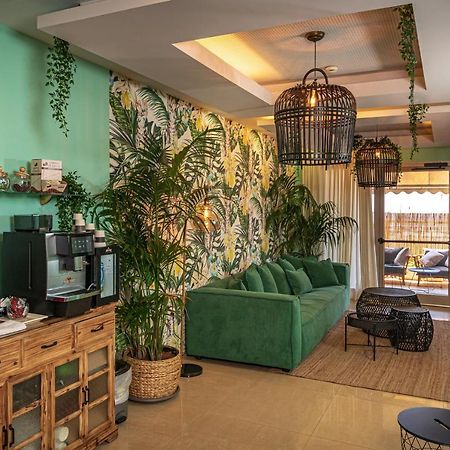 Olive Baywatch Hotel Tel Aviv Exterior photo