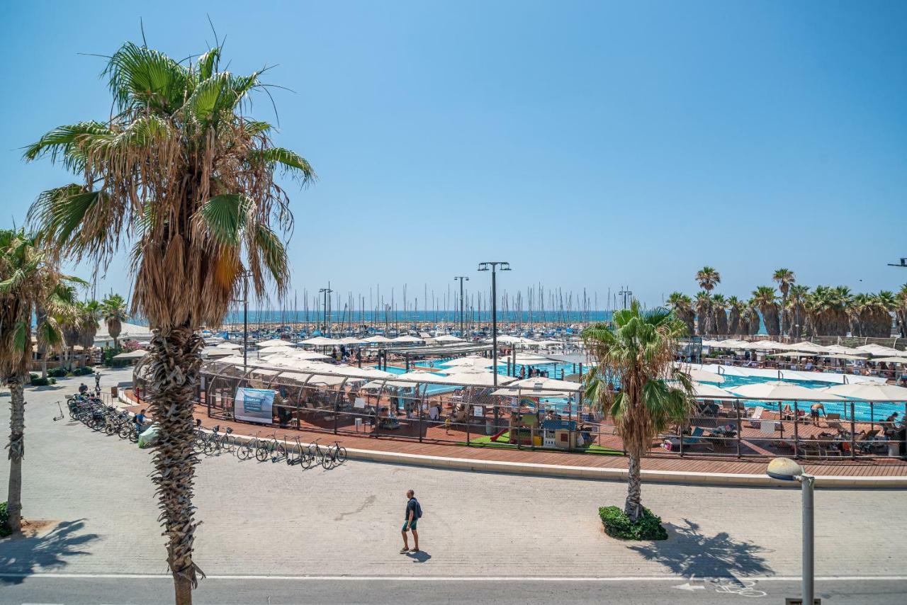 Olive Baywatch Hotel Tel Aviv Exterior photo